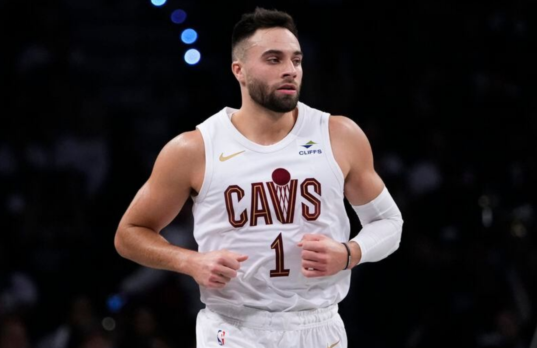 Cavs' Max Strus joins LeBron James as only active players to win