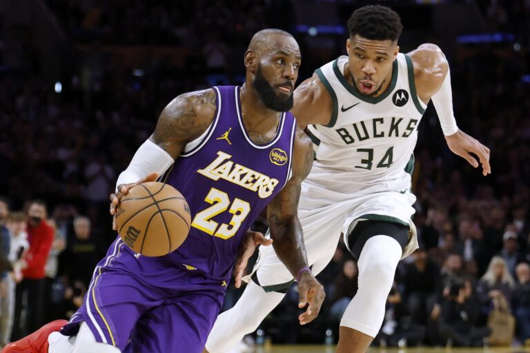 LeBron James Giannis Antetokounmpo