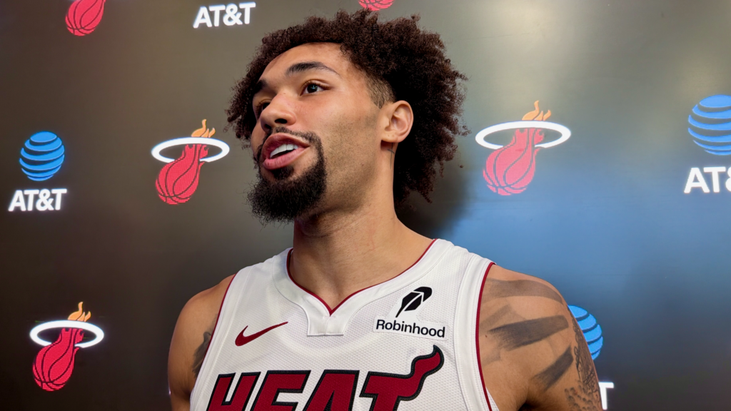 Former Louisville teammate J’Vonne Hadley offered a closer look at what Conwell can bring to Miami as the rookie works to establish himself.